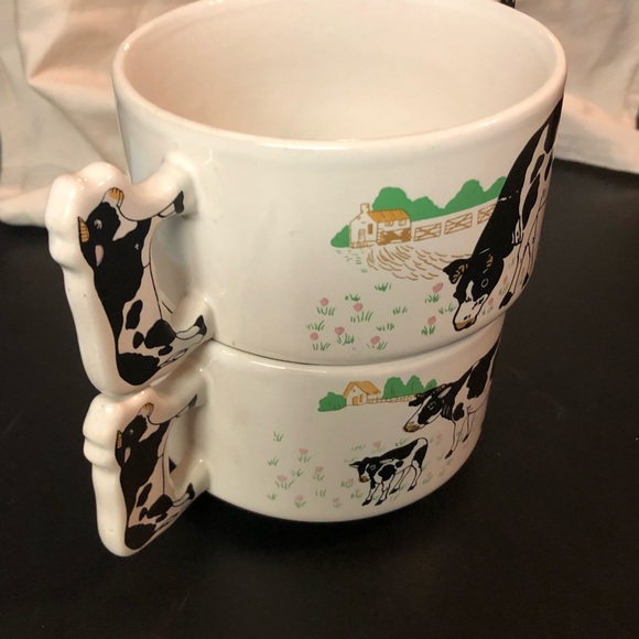 🛍️3/$10 🛍️ Two Cow and Calf Double Handle Bowls - Picture 5 of 6